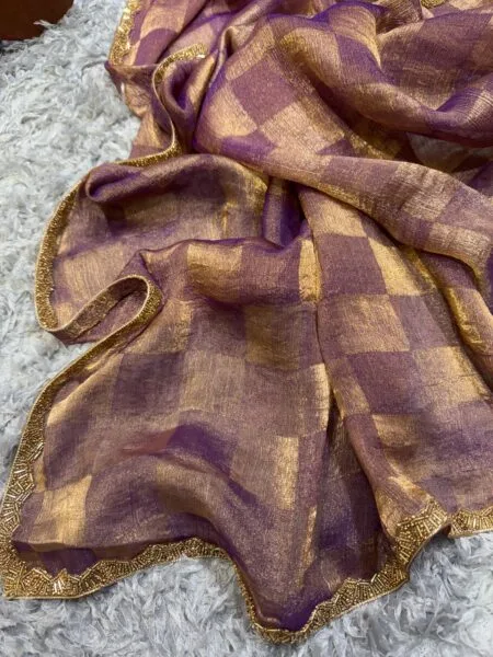 Box Pattern Silk Saree